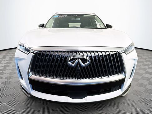 Used 2026 INFINITI QX60 Luxe w/ Cargo Package FWD image 2