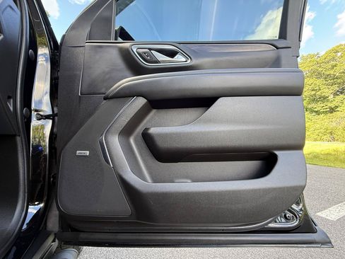 Used 2021 Chevrolet Tahoe Z71 AWD/4WD image 33