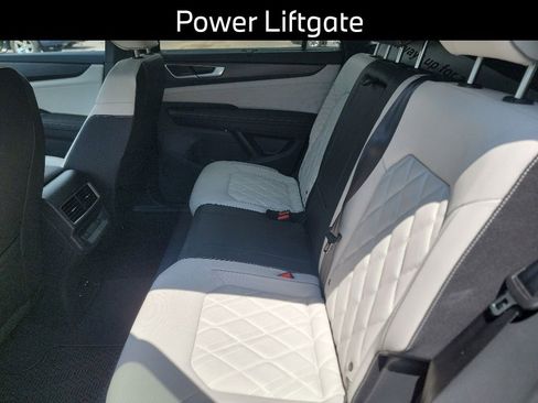Used 2026 Volkswagen Atlas Cross Sport SEL Premium R-Line AWD/4WD image 12