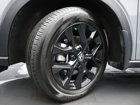 Certified 2025 Honda HR-V Sport image 41