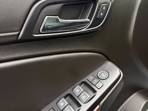 Used 2020 GMC Yukon SLT image 22