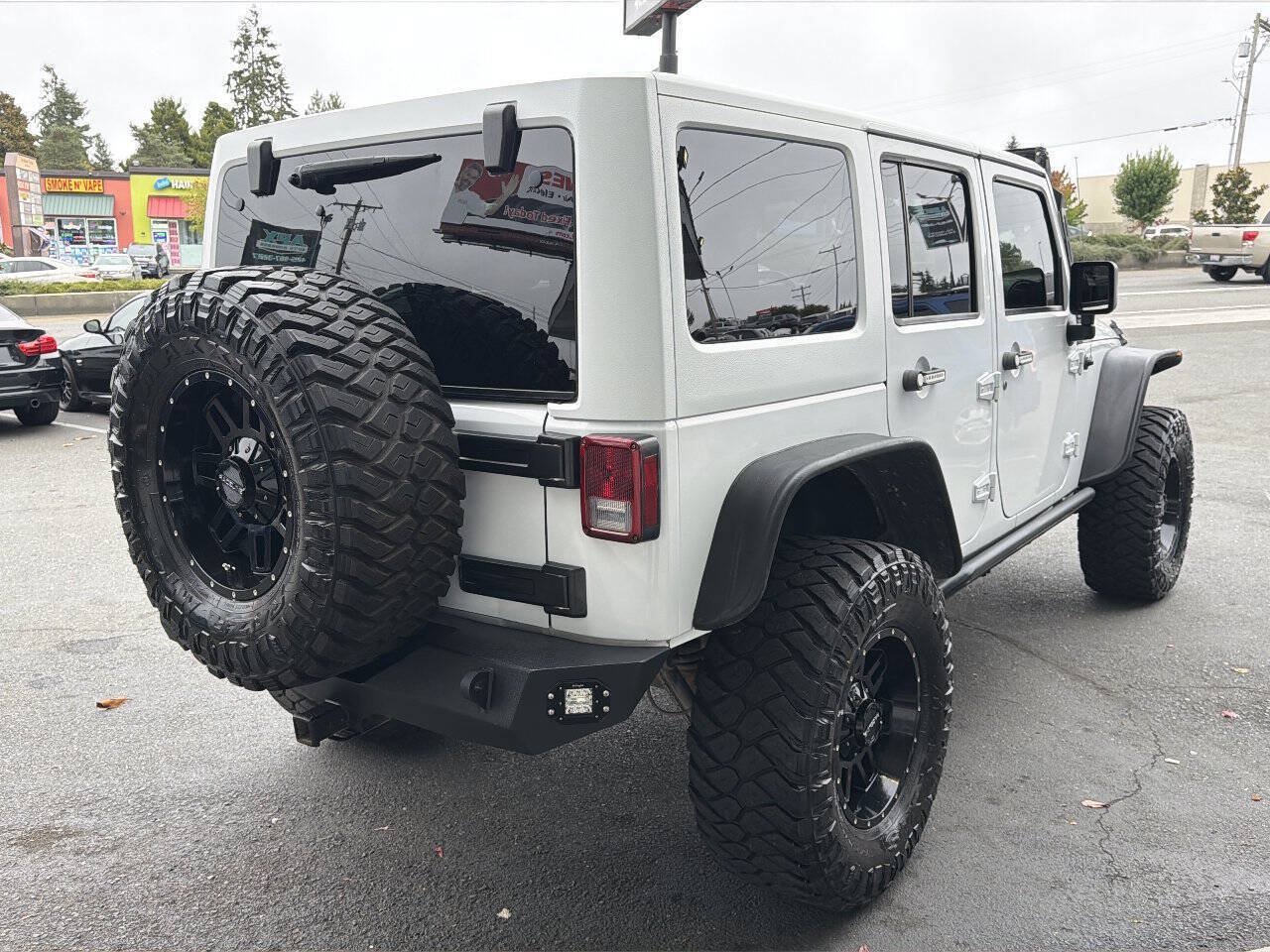 Used 2015 Jeep Wrangler Unlimited Sport w/ Quick Order Package 24S AWD/4WD image 13