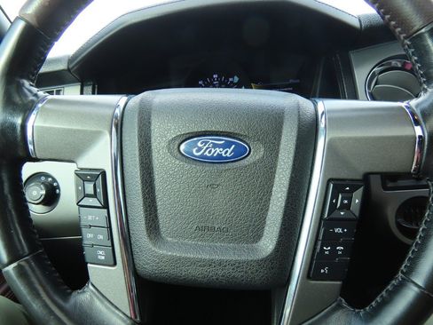 Used 2017 Ford Expedition EL Platinum image 31