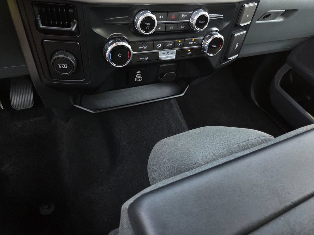 Used 2025 Ford F150 XLT w/ Equipment Group 301A Standard RWD image 13