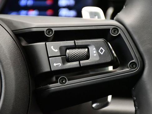 Used 2024 Porsche Macan S image 29