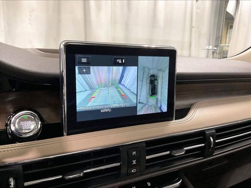 Used 2022 Lincoln Corsair Reserve w/ Equipment Group 201A image 19