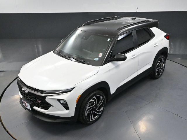 Used 2025 Chevrolet TrailBlazer RS w/ Convenience Package FWD image 48