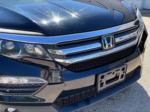 Used 2017 Honda Pilot EX-L image 29