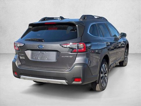 New 2025 Subaru Outback Limited image 2