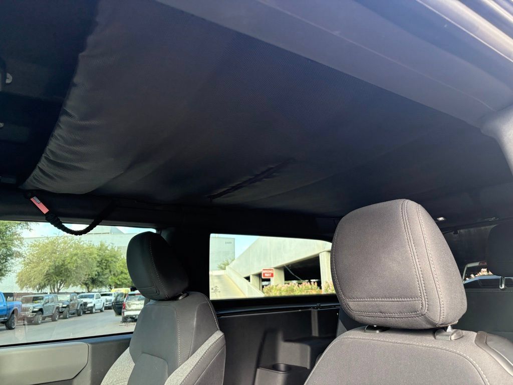 Used 2022 Ford Bronco 2-Door AWD/4WD image 9