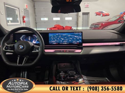 Used 2024 BMW 540i xDrive w/ Premium Package AWD/4WD image 26