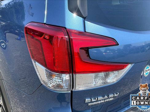 Certified 2023 Subaru Forester Premium AWD/4WD image 29