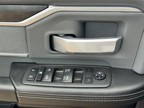 Used 2022 RAM 2500 Big Horn w/ Level A Equipment Group image 25