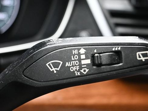 Used 2021 Audi Q5 2.0T Premium Plus AWD/4WD image 23