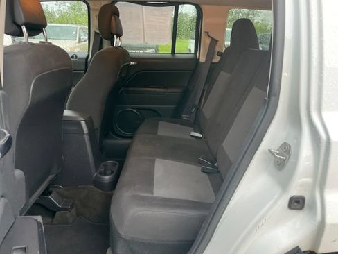 Used 2016 Jeep Patriot Sport w/ Power Value Group AWD/4WD image 27