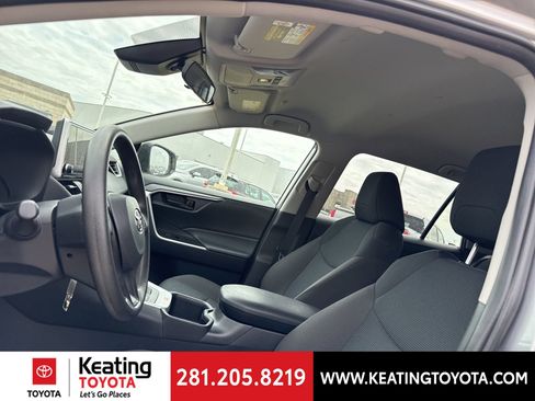 Certified 2025 Toyota RAV4 LE image 19