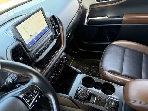 Certified 2024 Ford Bronco Sport Badlands w/ Premium Package AWD/4WD image 25