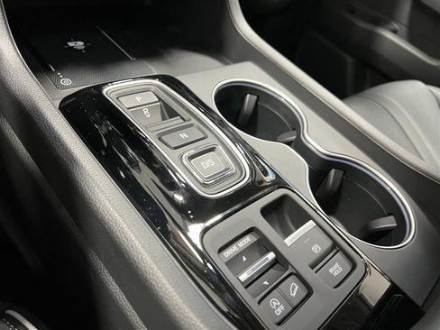 New 2025 Honda Pilot Elite image 18