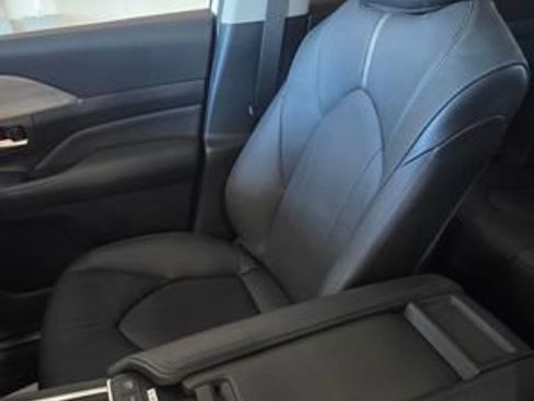 New 2026 Toyota Grand Highlander Platinum image 22