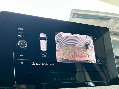 New 2026 Volkswagen Taos S image 25