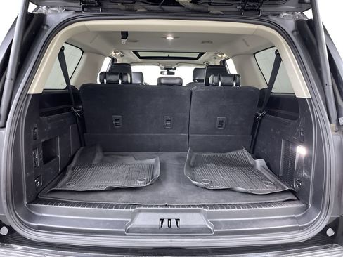 Used 2019 Ford Expedition Max Platinum AWD/4WD image 23