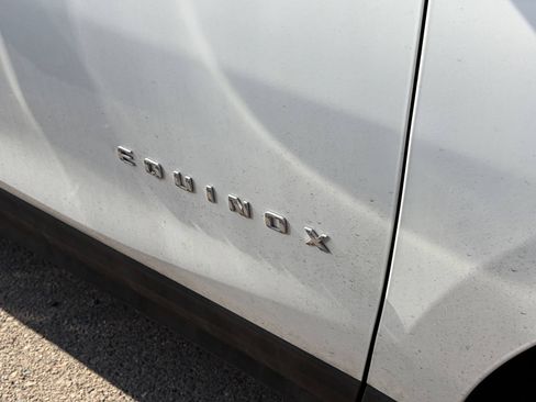 Used 2018 Chevrolet Equinox LT w/ Sun & Infotainment Package FWD image 6
