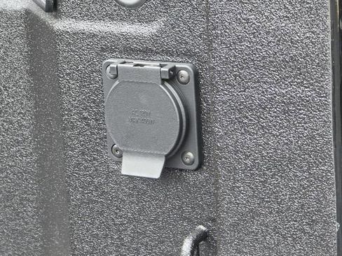 New 2025 GMC Hummer EV 3X w/ Battery Pack, 24 Module Pack image 30