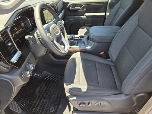 New 2025 GMC Sierra 1500 Elevation w/ Preferred Package image 6