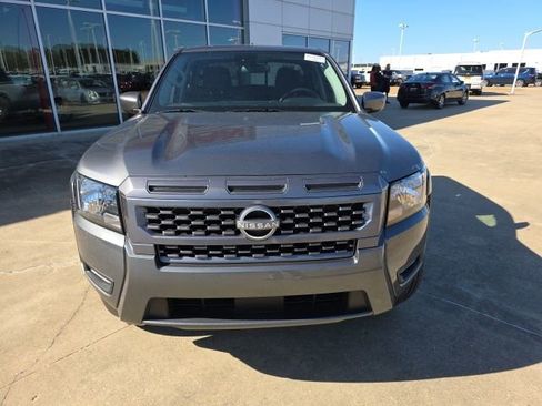 Certified 2025 Nissan Frontier SV w/ SV Convenience Package image 7