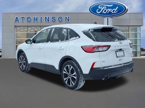 Certified 2022 Ford Escape SE w/ SE Sport Appearance Package image 7