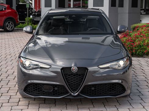 Used 2023 Alfa Romeo Giulia Sprint image 16