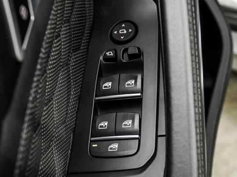 Used 2023 BMW X6 M w/ Executive Package image 35