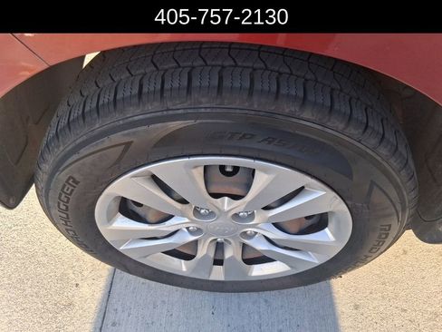 Used 2021 Kia Soul LX image 10