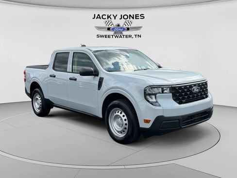 Used 2025 Ford Maverick XL w/ Equipment Group 102A AWD/4WD image 7