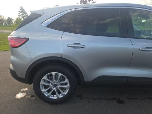 Used 2022 Ford Escape SE FWD image 7