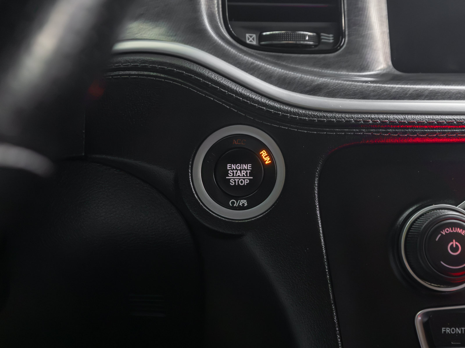 Used 2020 Dodge Charger Scat Pack w/ Daytona Edition Group RWD image 9