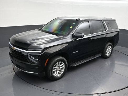 Used 2025 Chevrolet Tahoe LS RWD image 15