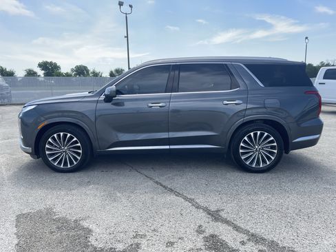 Used 2025 Hyundai Palisade Calligraphy FWD image 7