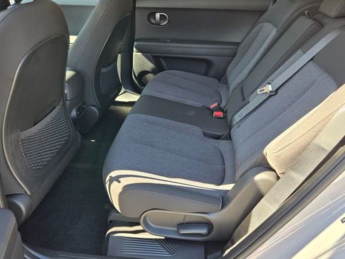 New 2026 Hyundai Ioniq 5 SE image 7