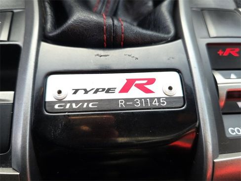 Used 2019 Honda Civic Type R image 25