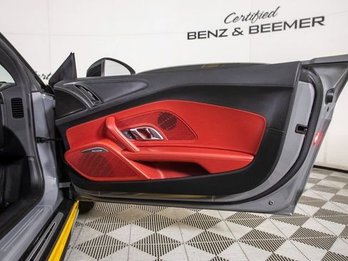 Used 2018 Audi R8 V10 plus image 18