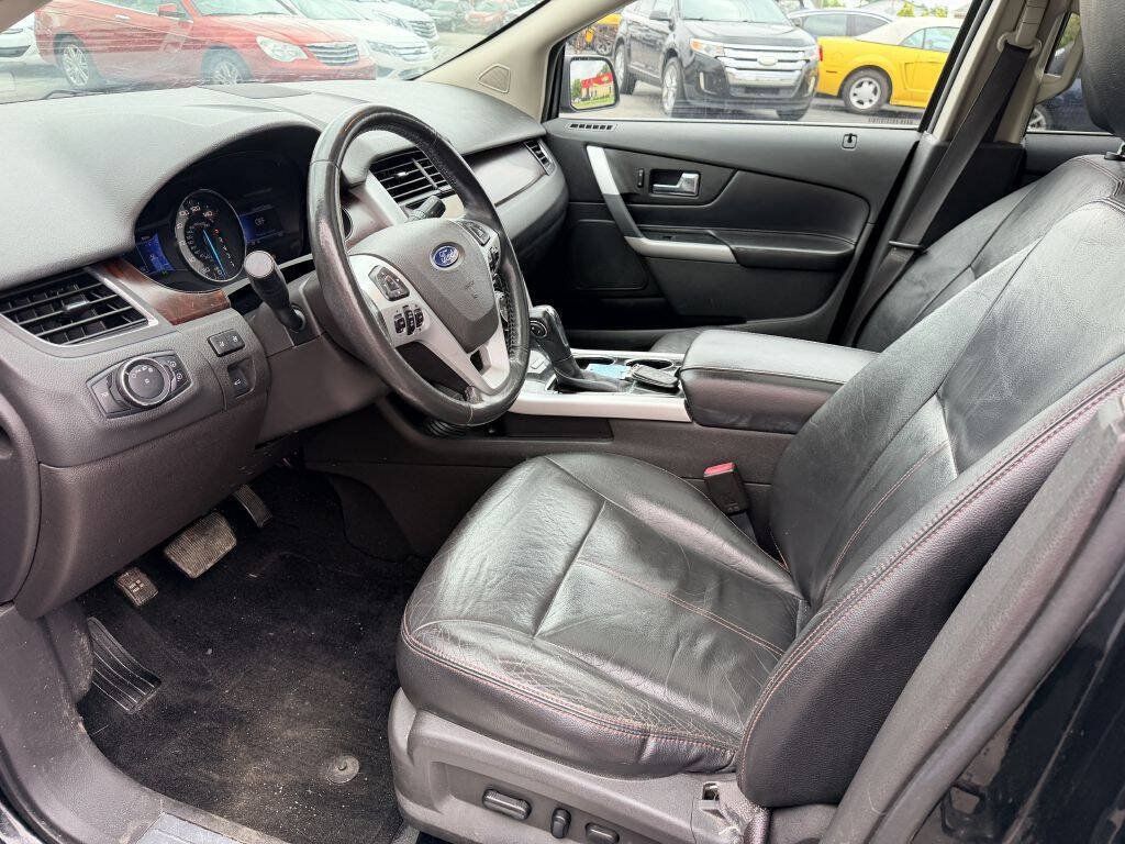 Used 2013 Ford Edge Limited FWD image 9