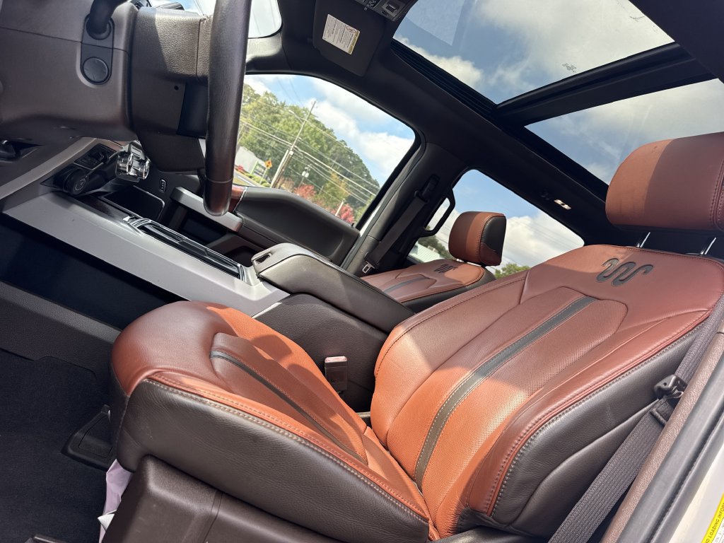 Used 2022 Ford F250 King Ranch w/ King Ranch Ultimate Package AWD/4WD image 33