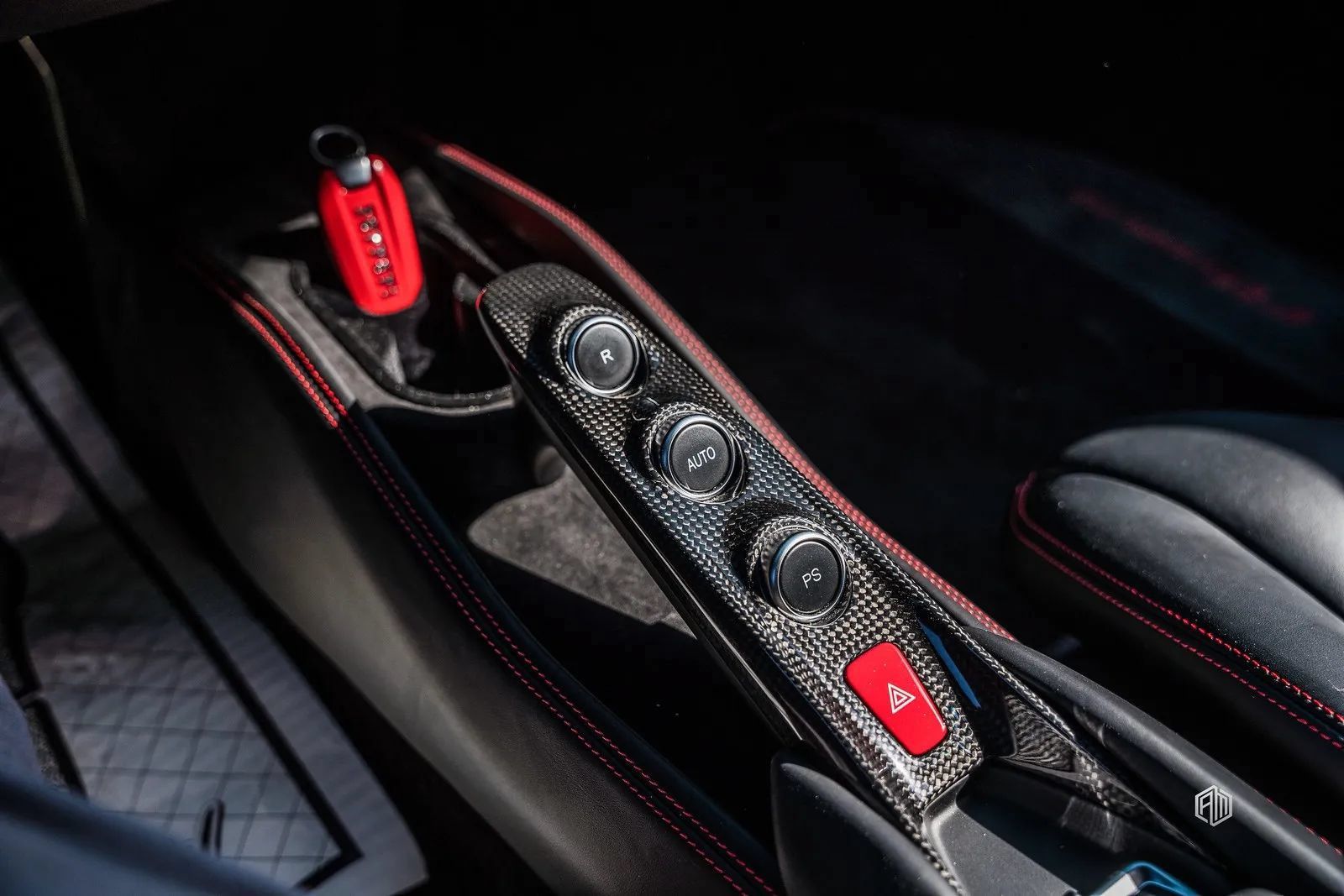 Used 2021 Ferrari F8 Tributo RWD image 16