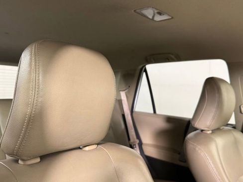 Used 2016 Toyota 4Runner SR5 image 34