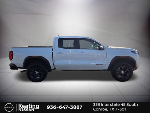 Used 2024 GMC Canyon Elevation RWD image 9