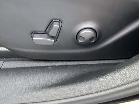 Certified 2022 Jeep Cherokee Trailhawk w/ Trailer Tow Group image 25