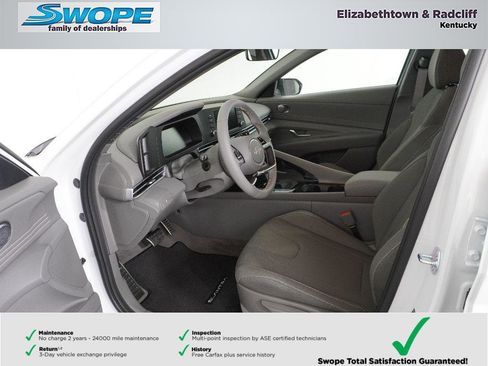 New 2026 Hyundai Elantra SEL Sport Premium FWD image 12