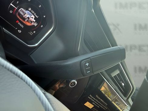 New 2026 GMC Sierra 2500 Denali Ultimate AWD/4WD image 18