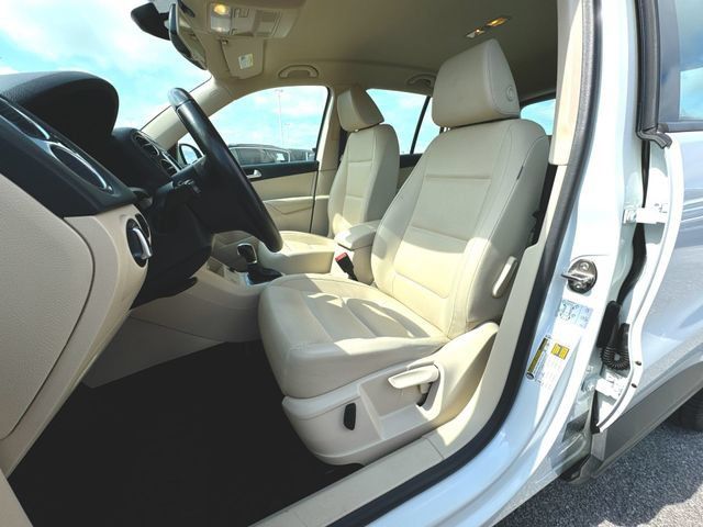 Used 2017 Volkswagen Tiguan S FWD image 18